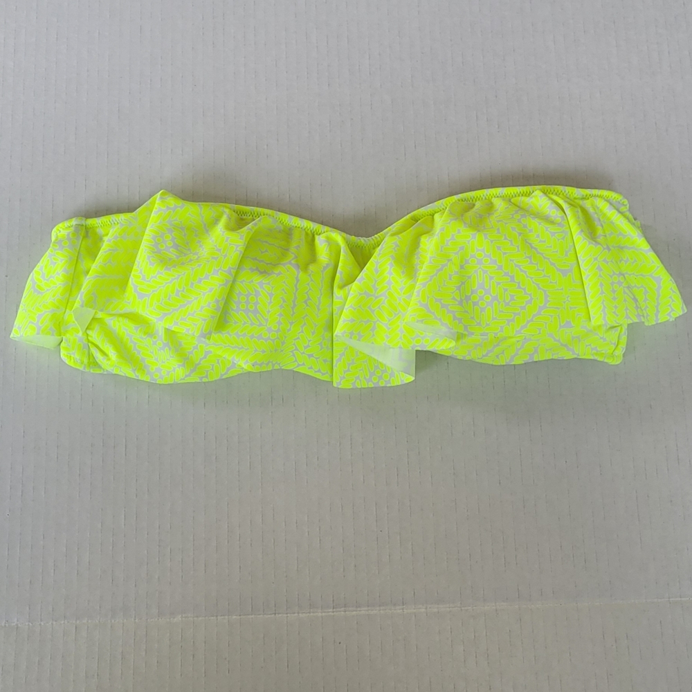Victoria secret swim top medium
